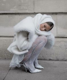 White Tights, Winter Photoshoot, Winter Inspo, Riot Grrrl, Ideas For Instagram Photos, Winter Mode, Winter Aesthetic, How To Pose, Fashion Photoshoot