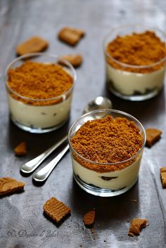 three desserts with graham crackers on the side