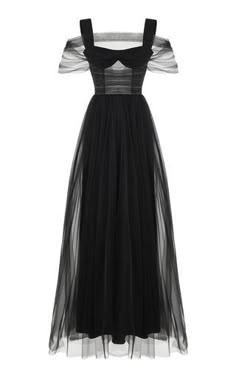 Pin by Unknow Witch on Ropa | Prom dress inspiration, Fashion dresses, Beautiful dresses