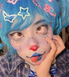 Egirl Clown Makeup, Hot Clown, Clowncore Makeup, Funny Clowns, Girl Clown, Clown Girl, Scary Clown Makeup, Female Clown, Clowns Funny