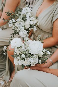 sage green bridesmaid dresses and white bouquets White And Sage Bridesmaid Bouquet, Bridesmaids Bouquets Sage Green, Sage And White Flowers, Sage Green Bridesmaid Flowers, Bridesmaid Bouquet Green And White, Sage Green Wedding Bouquet Bridesmaid, Flowers For Green Bridesmaid Dress, Sage And White Wedding Flowers, March Wedding Ideas Colors