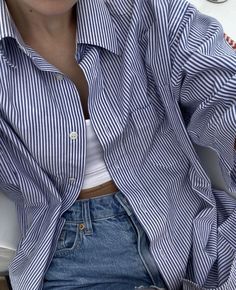 Striped Shirt Outfit Aesthetic, Blue And White Striped Shirt Outfit, Heels For Formal, Striped Blouse Outfit, Button Shirt Outfit, White Striped Shirt Outfit, Blue Striped Shirt Outfit, Button Down Outfit, Outfits With Striped Shirts