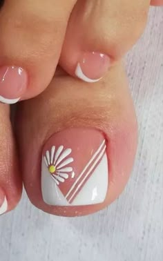 Simple White Pedicure Ideas, Semi Pies, Toes Nails Designs, Toes Nails Colors, Toes Nails Ideas, Toe Nails Ideas, Toe Nail Ideas, Toe Nail Colors, Toe Nails Designs