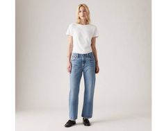 You never thought it was possible, but then it happened. Your favorite jeans meet your favorite decade. We designed these 501® ‘90s Ankle jeans with a classic mid-rise, an ankle-length cut and a loose, straight fit with just the right amount of bagginess through the leg. They're the vintage jeans you've always dreamed of finding at the thrift store, but without all the rummaging. The original blue jeans since 1873 Mid-rise with a loose fit that's just right For a slimmer fit, try one size down, Levis 501 90s, Ribcage Jeans, Relaxed Jeans, Chino Jeans, Loose Jeans, Tapered Jeans, Sweater Sale, Levis 501, Outerwear Sweater