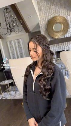 Recognition Hairstyles For Long Hair, Hairstyles For Long Hair For Graduation, Prom Hairstyles Asian Hair, Hairstyles For Recognition Day, Hair Do Graduation, Recognition Hairstyles, Graduation Day Hairstyles, Damas Hairstyles, Peinados De Graduacion Suelto