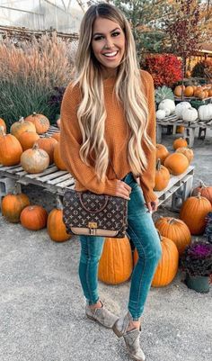 Hollie Woodward, Stylish Fall Outfits, Boating Outfit, Outfits With Converse, Fashion Weeks, Outfits Winter, Thanksgiving Outfit, Casual Winter Outfits, Brown Fashion