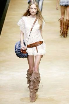 Romantic Runway, Fringe Runway, Fringe Boots Outfit, Fringe Outfits, Isabel Marant Runway, Fringe Outfit, Isabel Marant Style, Snejana Onopka, 2010 Runway