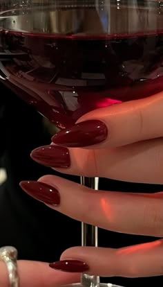 Kutek Disney, Dark Red Nails, Wine Nails, Red Nail Polish, Red Nail, Minimalist Nails, Dream Nails, Classy Nails, Chic Nails