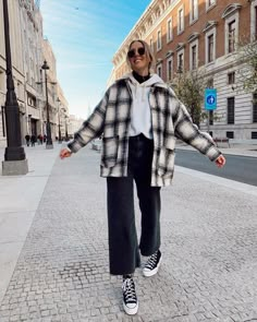 Cool Street Fashion Winter Style, Look Adidas, Skandinavian Fashion, Uni Outfits, Mode Casual, Causual Outfits, Looks Chic