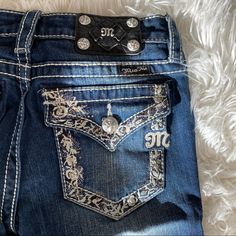 -Never Been Worn (Nwot) -Kids Size 16 (Fits Women’s Xxs-Xs) #Missme #Missmejeans #Denim #Jeans #New #Pocket #Gems #Sequin #Decor #Nwot Mommy Jeans, Jean Designs, Thirteen Movie, Short Jean Skirt, Bling Jeans, Sequin Decor, Fits Clothes, Fits Women, Y2k Outfits