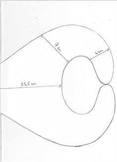 a drawing of a circle with the center section cut out