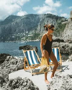 European Travel Outfit, Vacation Mood, Capri Italy, Wallpaper Tumblr, Travel Outfit Summer, Beach Please, Summertime Fun, Italian Summer, Travel Wanderlust