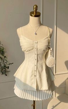 Fashion Sewing, One Color, Classy Outfits, Pretty Dresses, Aesthetic Clothes, Pretty Outfits