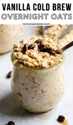 overnight oatmeal in a jar with coffee beans on the side and text overlay reading 5 minute prep vanilla coffee overnight oats