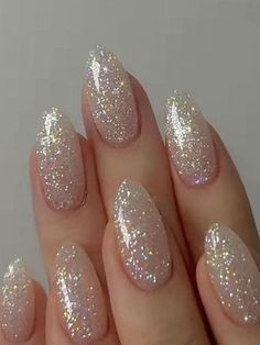 Unghie Sfumate, Glittery Nails, Sparkle Nails, Sparkly Nails, New Year's Nails, Homecoming Nails, Silver Nails, Prom Nails, Pretty Acrylic Nails