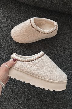 Beige platform fur-lined Sherpa slip on shoes  Heel height is 2" Wedding Guest Romper, Party Bottoms, Shoes Heel, Amazing Lace, Eclectic Fashion, Online Fashion Boutique, Cold Outside, Western Dresses, Maxi Dress Party