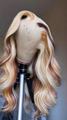 Blonde Hair Brown Front Pieces, Christmas Wig Ideas, Prom Collage, Custom Color Wigs, Ombré Wig, Baddie Aesthetics, Baddie Ideas, Bday Hair, Hair Rainbow