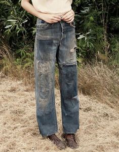 Denim Repair, Patch Pants, Denim Inspiration, Mens Outfit Inspiration, Mode Inspiration, Look Cool, Aesthetic Clothes, Style Me, Personal Style