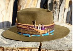 Hat Bar Ideas, Hat Branding, Hat Customization, Boho Hats, Hats Ideas, Funky Hats, Boho Men