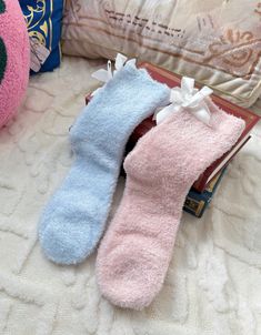 SIZE: 5-8.5 Trendy Blue Socks For Winter, Trendy Blue Winter Socks, Soft Blue Comfortable Socks, Soft Comfortable Blue Socks, Comfortable Soft Blue Socks, Casual Blue Super Soft Socks, Comfortable Blue Socks For Winter, Comfortable Blue Winter Socks, Soft Blue Casual Socks