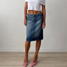 00s Diesel Low Rise Midi Skirt -size w26 waist 36cm hips 44cm length 60cm Low Rise Midi Skirt, Blue Denim Skirt, Skirt Denim, Jeans Rock, Womens Skirts, Low Waist, Denim Skirt, Low Rise, Blue Denim