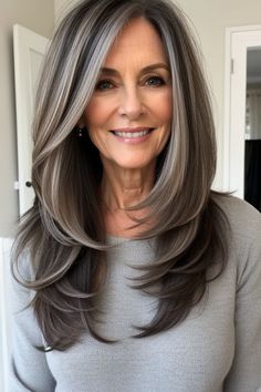 29+ Long Hairstyles for Older Women Over 50 1 Blond Cenușiu, Hairstyles For Older Women, Silver Hair Color, Blending Gray Hair, Glam Hair