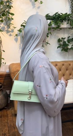 Pastel Abaya Aesthetic, Hijabi Aesthetic Outfits Abaya, Abayas Style, Coquette Abaya, Modest Abaya Aesthetic, Aesthetic Hijab, Abaya Designs Latest, Girly Dp