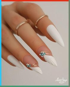 White Nails Beach, Nail Designs For Vacation, Seashell Nails, Beach Nail Art, Vacation Nails, Ugly Duckling, Pretty Nail Art, Luxury Nails