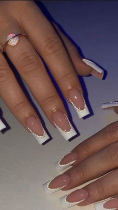 White Acrylic Nails With Glitter, Hairstyle 2024, Occasion Nails, Paznokcie Hello Kitty, Nails With White, Unghie Sfumate, Glitter Nails Acrylic, Nails Stiletto, Colorful Nails