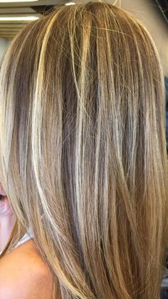 Rambut Brunette, Ash Blonde Hair Colour, 2023 Hair, Ash Blonde Hair, Brown Highlights, Ombre Hair Color