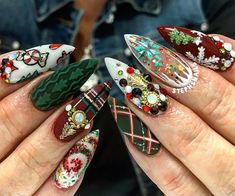 Funky Christmas Nails Acrylic, Funky Christmas Nails Design, Creepy Christmas Nails, Krampus Nails, Vintage Christmas Nails, Retro Christmas Nails, Crazy Christmas Nails, Alternative Christmas Nails, Funky Christmas Nails