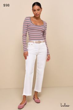 We're loving the weekend vibes we're getting from the DAZE Denim Sundaze Cream Distressed High-Rise Dad Jeans! Stretchy woven denim shapes a high-waisted fit and straight pant legs with roughed-up hems. Belt loops, top button, hidden zipper fly, and five-pocket cut. Bonus utility pocket and hammer loop at either side. Logo tag at back. Fit: This garment fits true to size. Length: Ankle length. Size 28 Inseam: 26.50 Front Rise: 11.25 Waist: Fitted - very fitted at natural waist. Hip: Fitted - con Layering With Turtlenecks, The Weekend Vibes, Scandi Fashion, Midi Skirt Pattern, Resort Outfit, Lulu Fashion, Dad Jeans, Unique Fits, Mens Fashion Fall