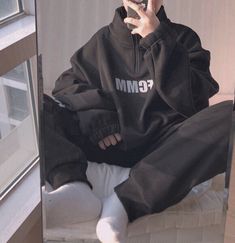 Male Comfortable Outfits, Lazy Fashion Men, Comfy Boy Outfits, Cute Male Outfits Aesthetic, Hoodie And Jeans Outfit, Boys Aesthetic Outfits, Aesthetic Male Outfits, Oversized Hoodie Men, Male Hoodie