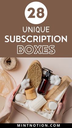 Subscription box gift ideas Monthly Subscription Boxes For Women, Monthly Subscription Box Ideas, Monthly Box Subscriptions, Subscription Boxes Ideas, Subscription Boxes Canada, Gift Box Business Ideas, Subscription Box Ideas, Young Mom Gifts, Free Subscription Boxes