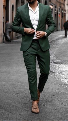 Army Green Suit Men, Bottle Green Suit Men, Proportion Design, Suit For Prom, Mens Wedding Suits, Green Wedding Suit, Wedding Suits Groomsmen, Jodhpuri Suit