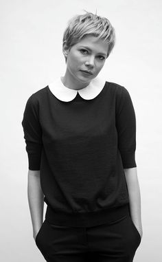 Michelle W Michelle Williams Pixie, Michelle Williams Hair, Kibbe Gamine, Saturday Night Outfit, Kort Bob, Pixie Crop, Gamine Style, Pixie Styles, Fresh Hair