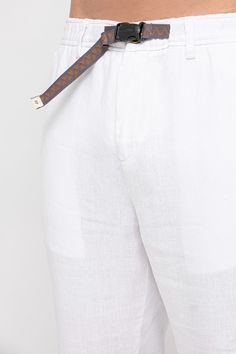 No. #595 - Signature Collection - White Mens 100 Linen Tapered Beach Pants Trousers Relaxed Fit Model Measurements: Height: 192 cm Inseam: 106 cm Waist Size: 92 cm Hip Size: 108 cm Model Wears Size: 32 Choose According to Your Jean Waist Size White Mens 100 Linen Tapered Beach Pants Trousers Relaxed Fit Signature Collection: Explore New Horizons Are you ready for a journey to new horizons with Signature Collection? Our boundary-pushing designs meet high-quality Italian linen fabric. In this uniq