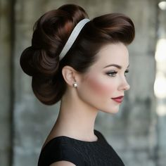 40 Pin Up Hairstyles for Vintage Enthusiasts - My Blog 40s And 50s Hairstyles, 1950 Updo Hairstyles, Classic Updo Hairstyles Vintage, 1950 Hairstyles For Long Hair, Audrey Hepburn Hairstyles, Vintage Updo Hairstyles, 1950s Hairstyles For Long Hair, 1940s Wedding Hair, 1940 Hair