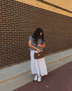 simple outfits are my fav 🧺🍋🫶🏽 #modeststyle #summerstyle #ootd #modestfashion #capsulewardrobe Summer Fits Modest, Utah Fits, Fits Modest, Mission Outfits, Outfits For Church, Thrifting Ideas, Minimal Style Outfits, Modest Girly Outfits