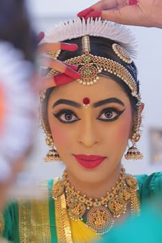 Natyam | thotanaveen Bharatnatyam Makeup, Bharatnatyam Jewellery, Dance Eye Makeup, Bharatnatyam Costume, Bharatnatyam Dance