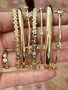 Dope Jewelry Accessories, Jewelry Accessories Ideas, Dope Jewelry, Gold Bracelets, Jewelry Fashion Trends, Classy Jewelry, Stacked Jewelry, Jewelry Lookbook, Girly Jewelry