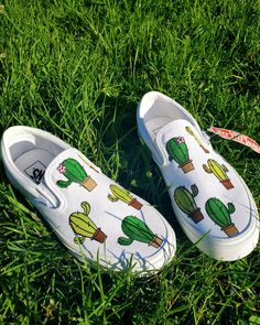 Increase Happiness, Painted Converse, Vans Slip On Shoes, Painted Canvas Shoes, Custom Painted Shoes, Custom Shoes Diy, Diy Sneakers