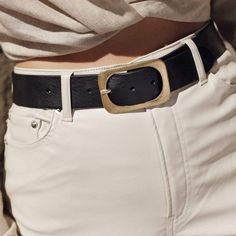 Meet Jodi - the statement buckle belt you've been looking for. An everyday classic belt for jeans with a bold design that is casually luxurious. In this full-grain leather belt, vintage meets modern in a way that will pump up any look. She's a versatile one, so get ready to plan every outfit around this accessory and pair it with jeans, jumpsuits or dresses. PRODUCT DETAILS Width: 1.5" width Material: Premium Full Grain Leather Buckle: Vintage Antique Gold Handmade Leather Belt in The Netherland Cognac Belt, Small Leather Accessories, Vintage Meets Modern, Convertible Tote Bag, Classic Belt, Handmade Leather Belt, Womens Leather Belt, Belt Vintage, Boho Leather