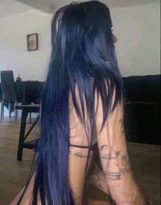 long blue hair Oval Face Short Hair, Long Blue Hair, Braid Hairdo, Blue Hair Aesthetic, Royal Blue Hair, Blue Black Hair, Jimmy Butler, Crown Hair