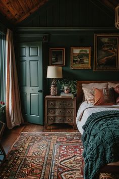 Bright Bedroom Colors, Bold Bedroom, Bedroom Stuff, Earthy Bedroom, Sage Green Bedroom, Boho Style Bedroom