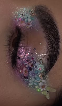 Whimsy Makeup, Glitter Tears Makeup, Whimsical Makeup, Bold Makeup Looks