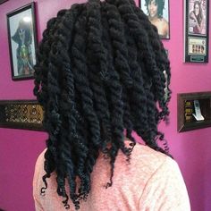 Explore the top Natural Hair styles of 2024. Embrace your unique curls and texture with these inspiring and beautiful looks. Loose Twists, Marley Twist Styles, Twist Braids Hairstyles, Havana Twist Hairstyles, Coiling Natural Hair, Cute Natural Hairstyles, Havana Twist, Natural Afro Hairstyles