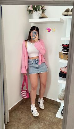 Outfits Buchi Fresa, Outstanding Outfits, Looks Jeans, Casual College Outfits, Looks Party, Casual Day Outfits, Easy Trendy Outfits, Causual Outfits, Casual Chic Outfit