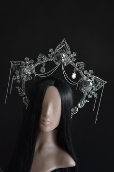 Rebecca + Core + Aesthetic, Goth Headpiece, Summer Manicure Designs, Gothic Headdress, Gothic Crown, Metal Crown, Black Crown, Fantasias Halloween, Crystal Crown