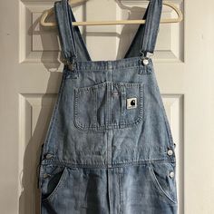 Super Cute Overalls Just Didn’t Fit Me The Way I Wanted Them Too! Cute Overalls, A Cartoon Character, Carhartt Women, Jean Overalls, Bib Overalls, Carhartt Wip, Jeans Brands, A Cartoon, Cartoon Character